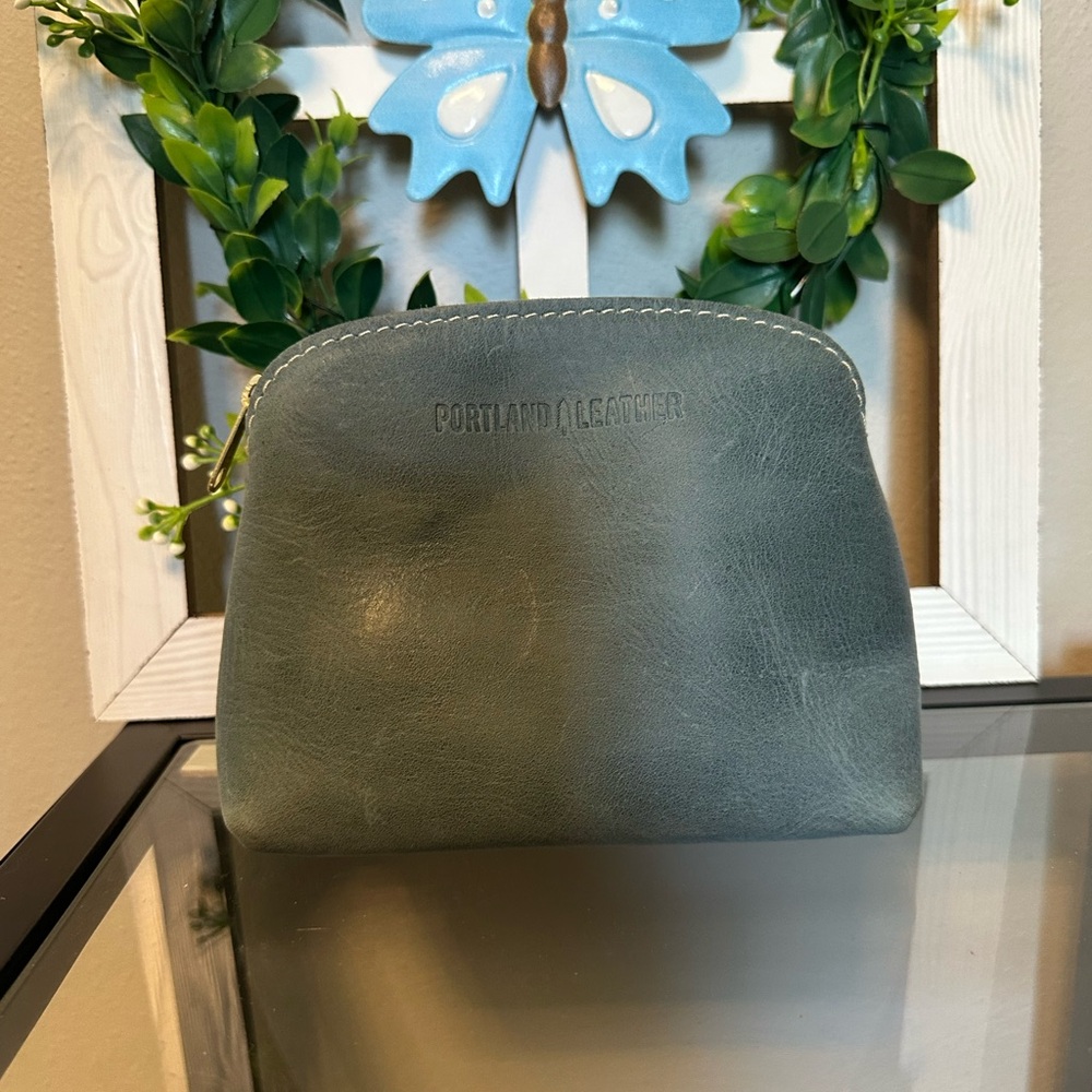 Portland Leather Goods Aqua Pouch